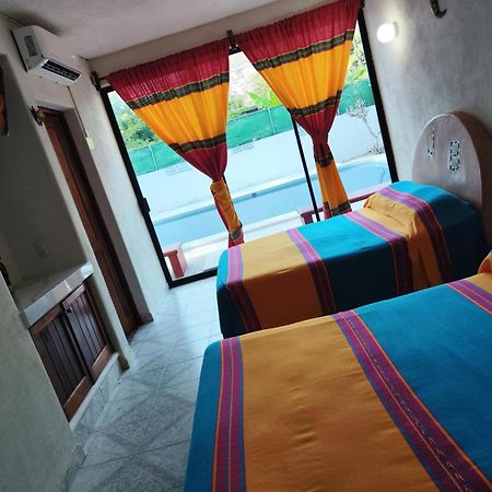 Hotel J.B. Zihuatanejo Extérieur photo