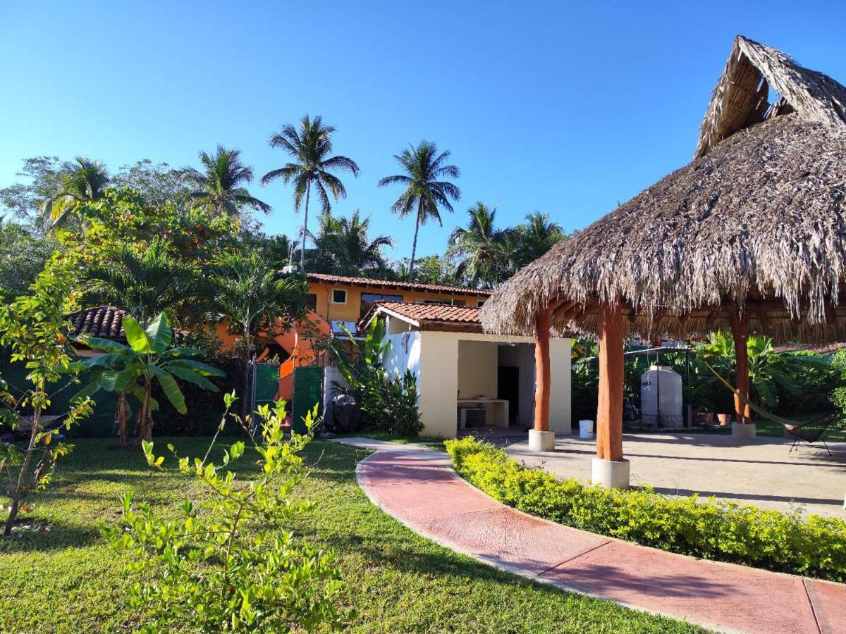 Hotel J.B. Zihuatanejo Extérieur photo