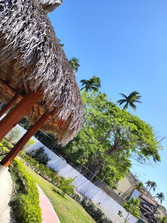 Hotel J.B. Zihuatanejo Extérieur photo