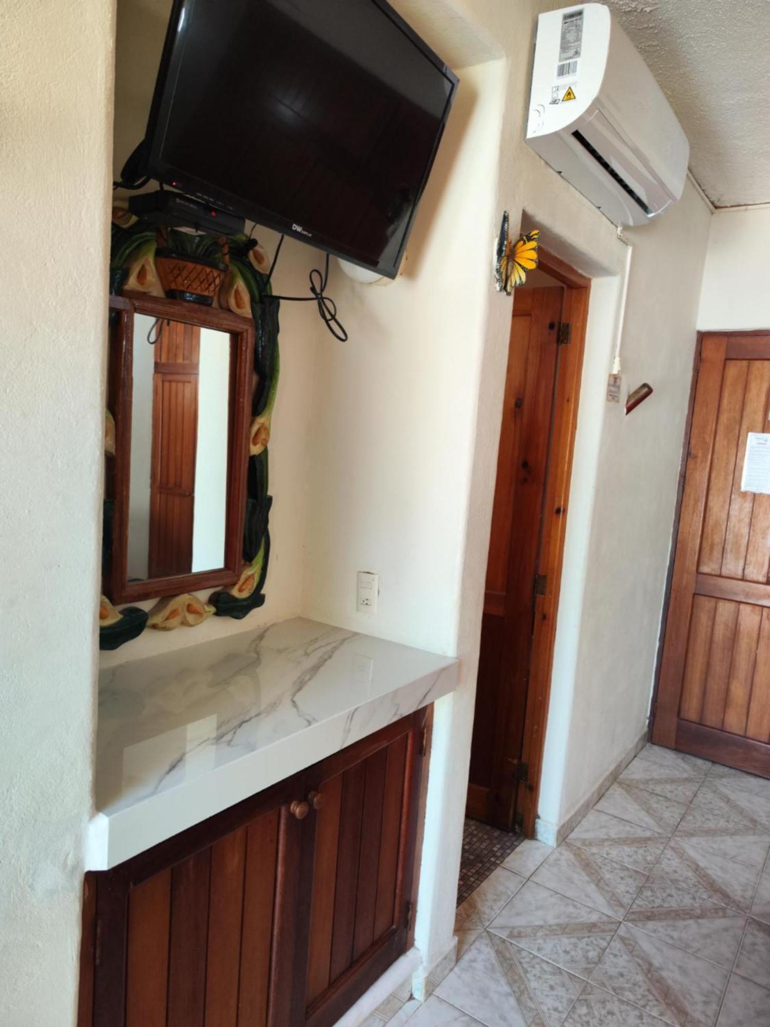 Hotel J.B. Zihuatanejo Extérieur photo