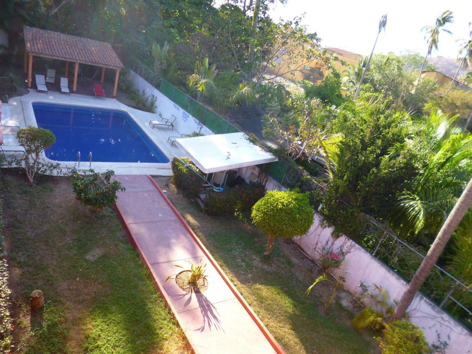 Hotel J.B. Zihuatanejo Extérieur photo