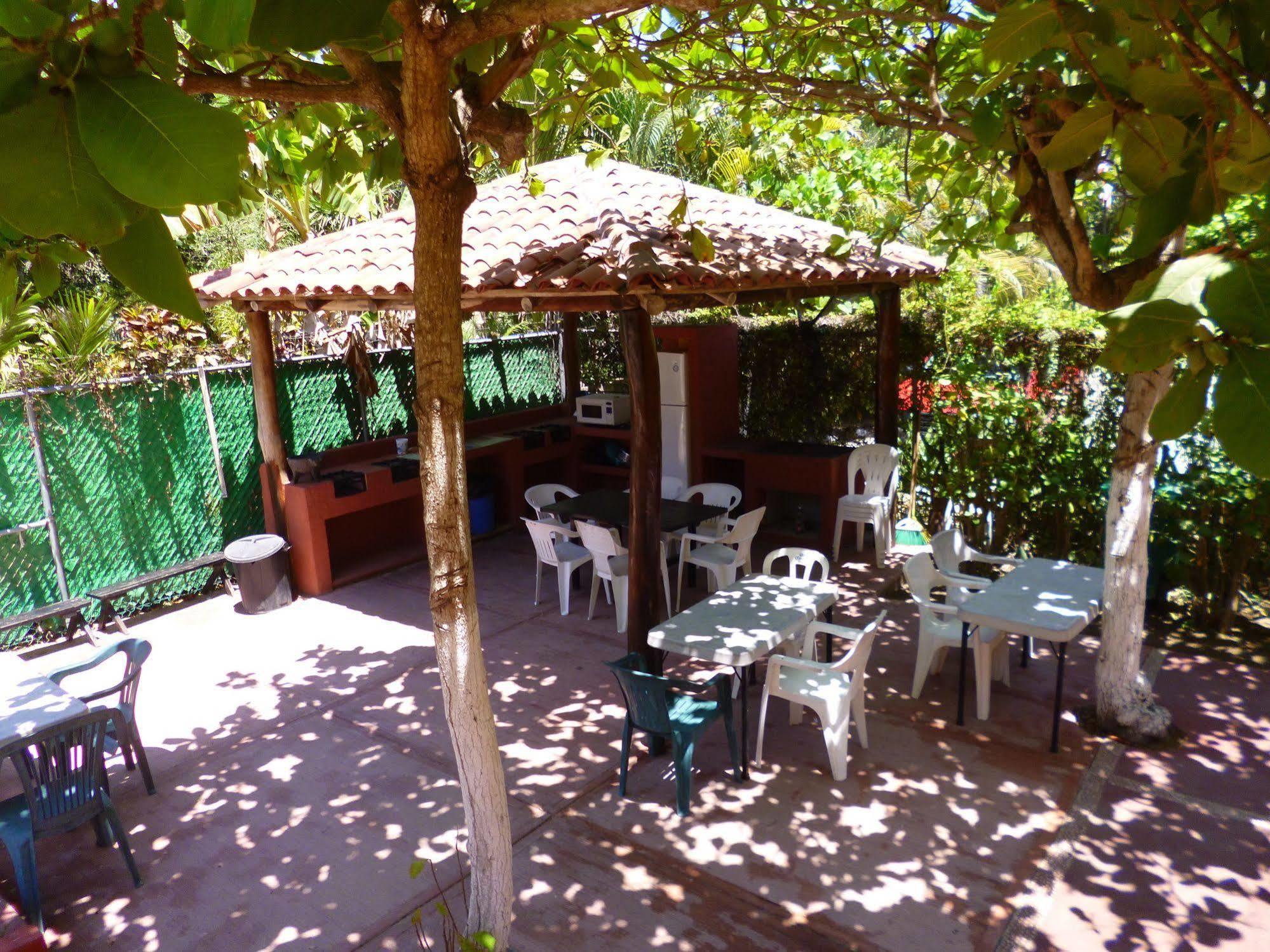Hotel J.B. Zihuatanejo Extérieur photo